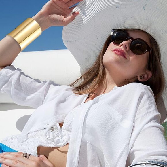 Set of 2-8 Gold Wide Cuff Bangle Bracelets for Women Adjustable Metal Jewelry - Picture 6 of 7